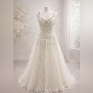 David Tutera Wedding Dress (Bridal Size 6) Ivory Beaded Tulle Train Bridal Gown